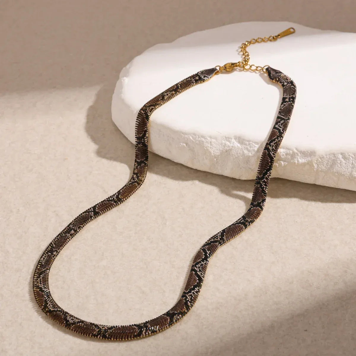 🐍蛇形宣言项链——神秘与力量的象征✨