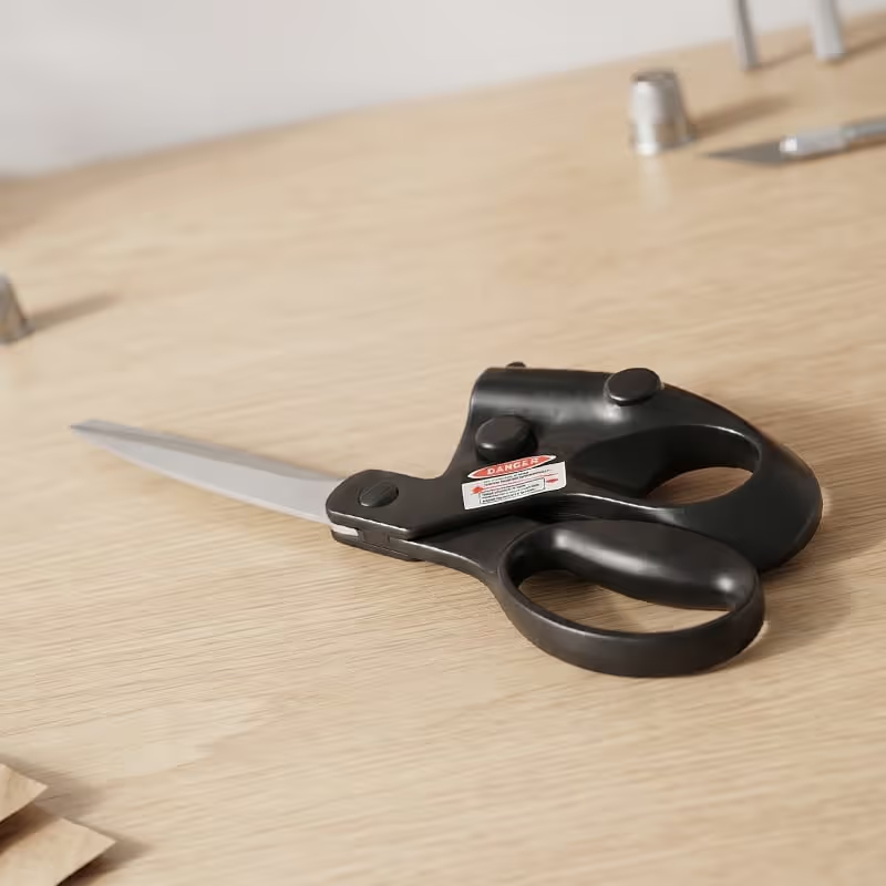 ✂️ 激光导向剪刀 —— 让缝纫与手工制作的直线裁剪更轻松 ✨